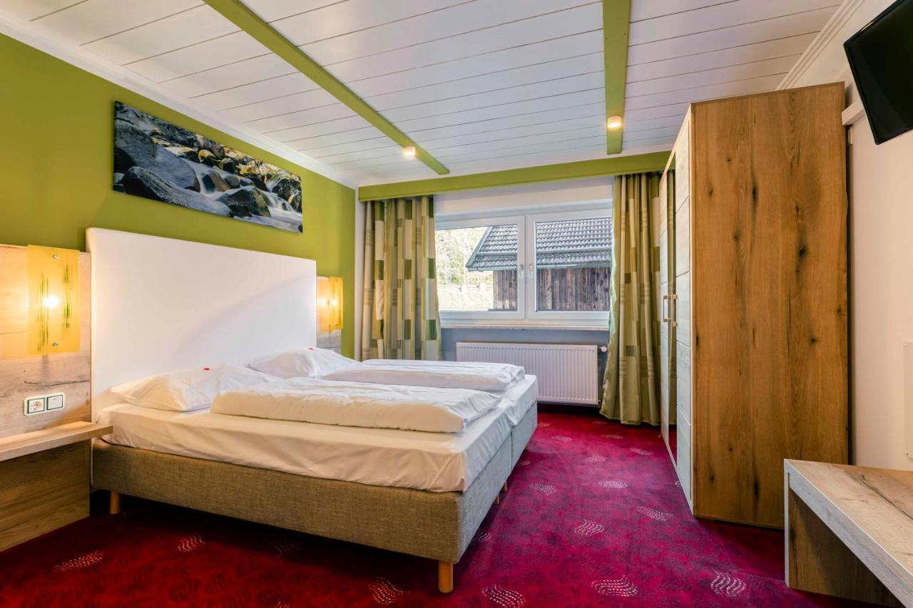 Landhotel GrünWies - Festtagsbuffett incl Lohberg Exterior foto